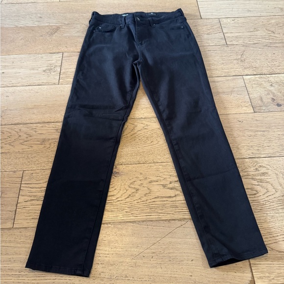 AG‎ Prima Crop Cigarette Crop Black Jeans Women’s Sz 28 R - Picture 1 of 8